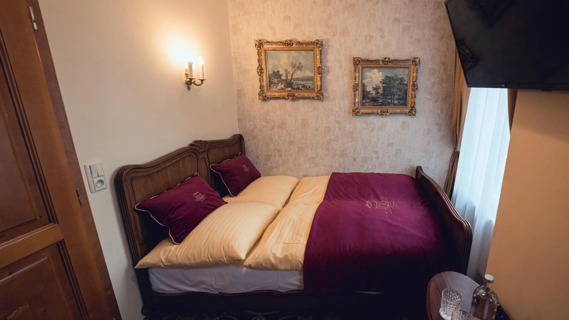 פראג Hotel Svatojansky Dvur 4*,  צ'כיה
